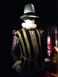 costumes globe theatre london